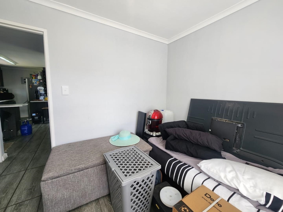 2 Bedroom Property for Sale in Durmonte Western Cape